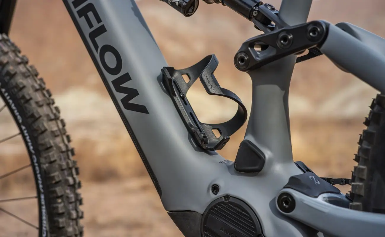 Amflow PR Carbon Pro EMTB - Preorder - Image 6
