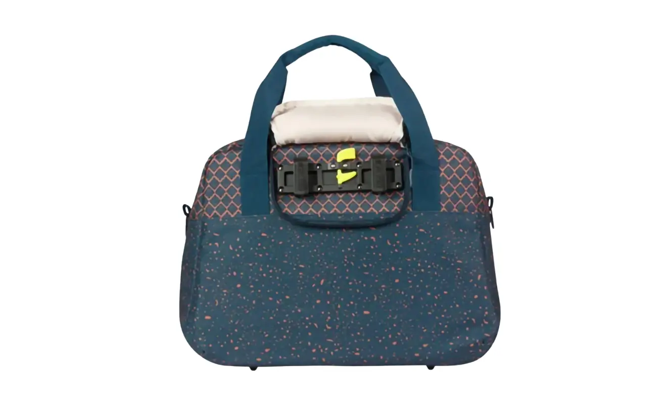 Basil Carry All Flair Bicycle Bag 18L Navy - Image 3