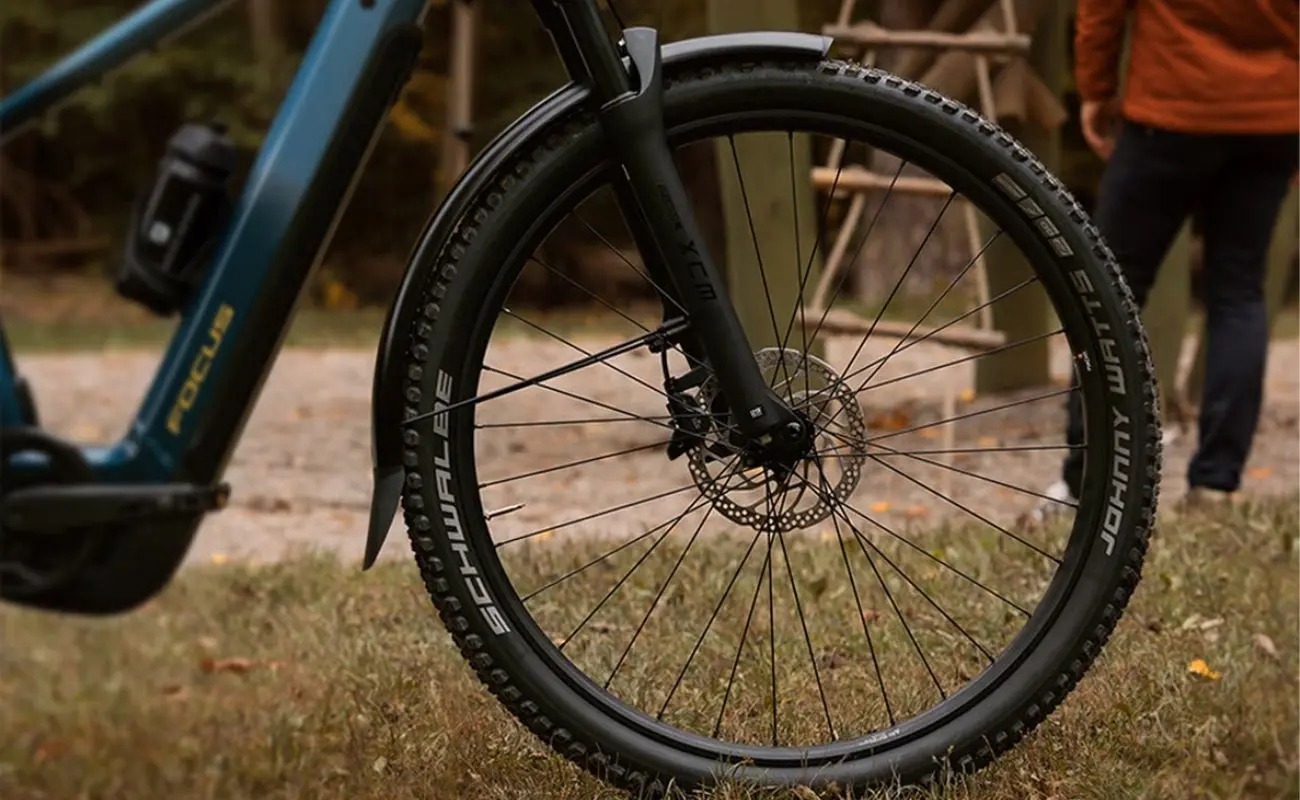 Focus F26 Aventura2 6.7 Wave E-Bike - Blue - Image 6