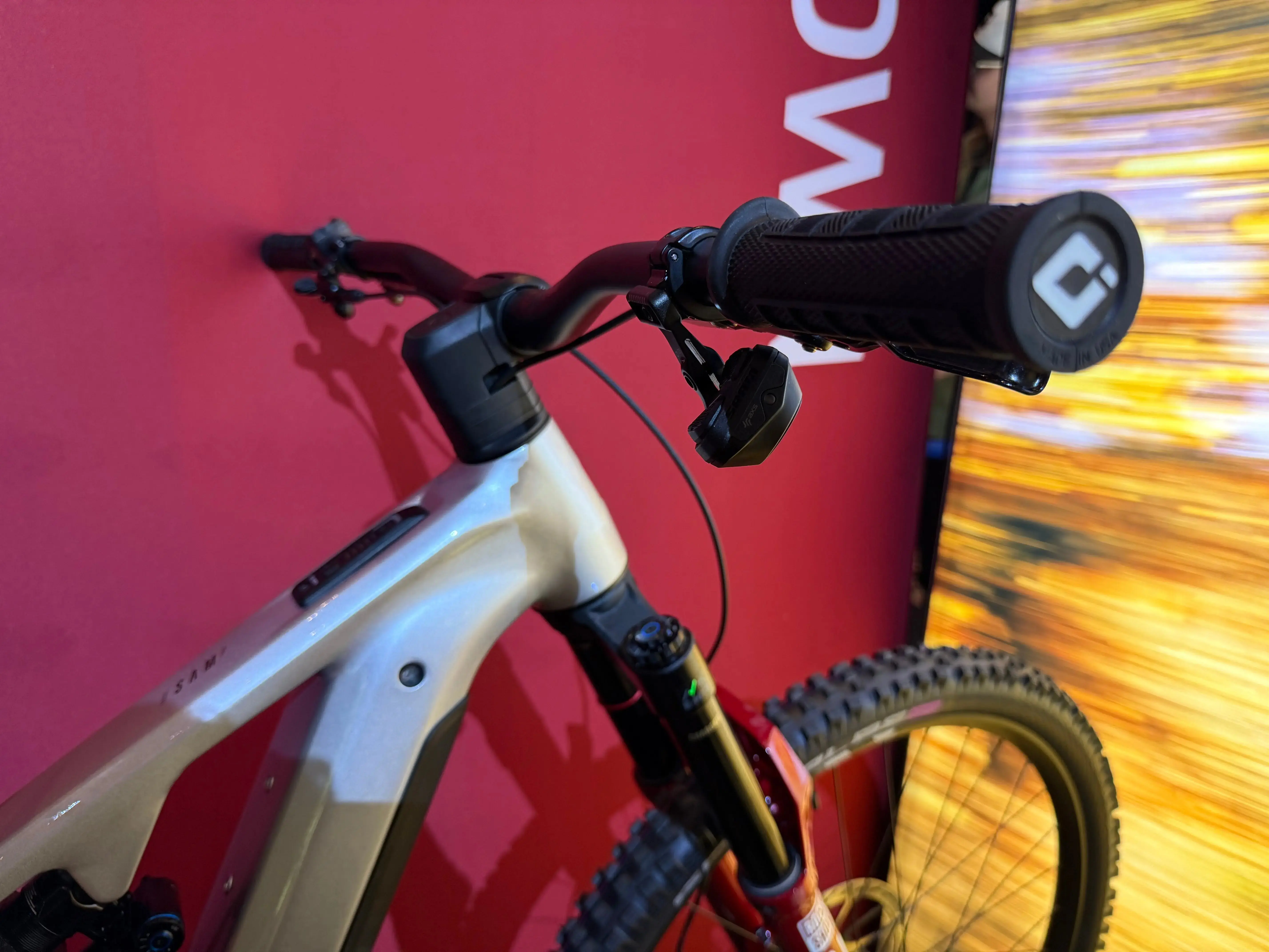 Focus F26 Sam2 6.0 Enduro EMTB - ExDisplay - Image 3