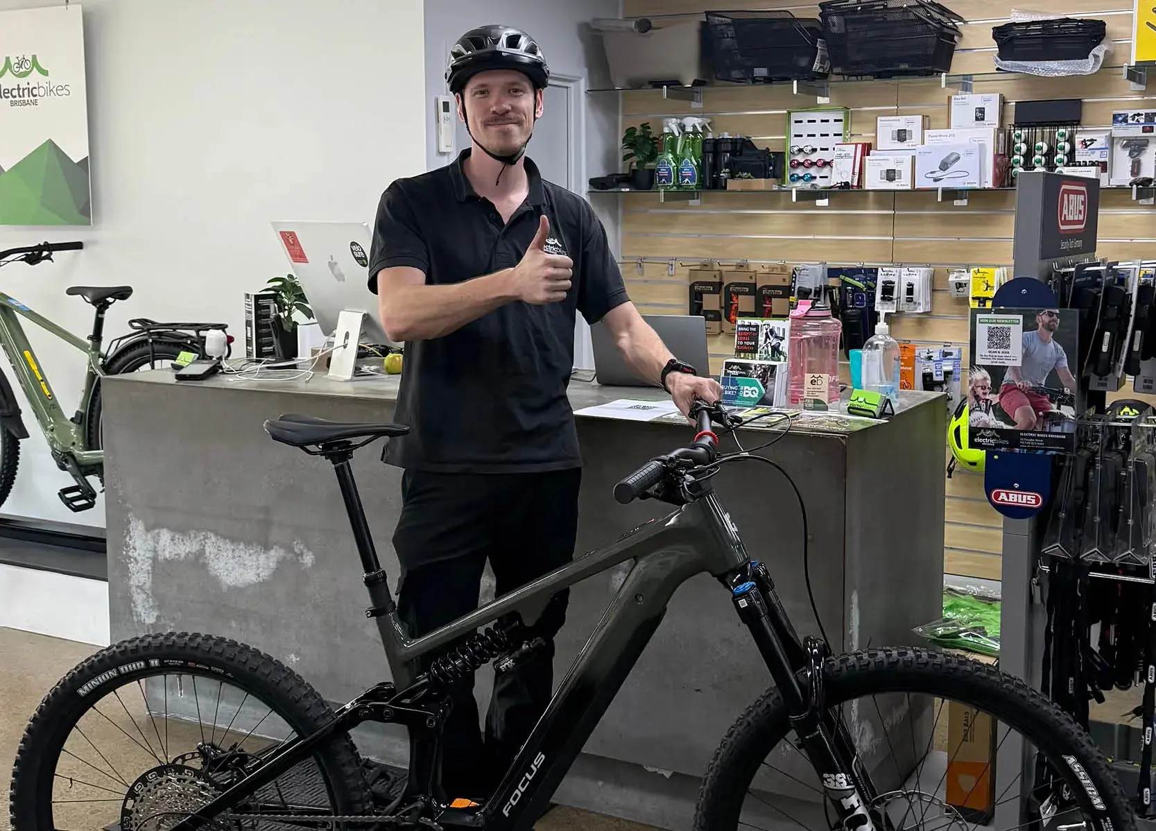 Focus F26 Sam2 6.8 Enduro EMTB - Image 3