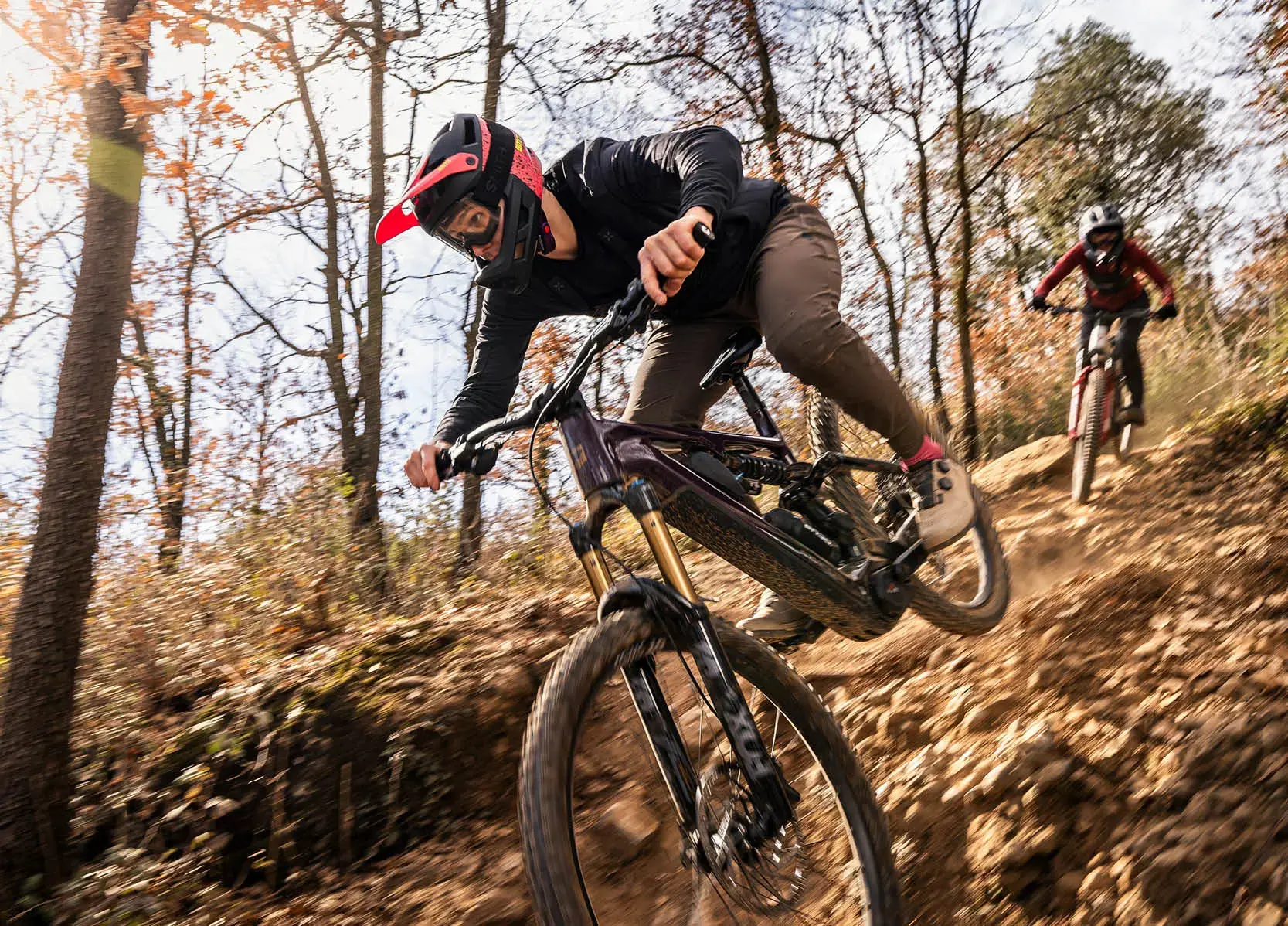 Focus F26 Sam2 6.9 Enduro EMTB - White-Steelgrey - Image 4