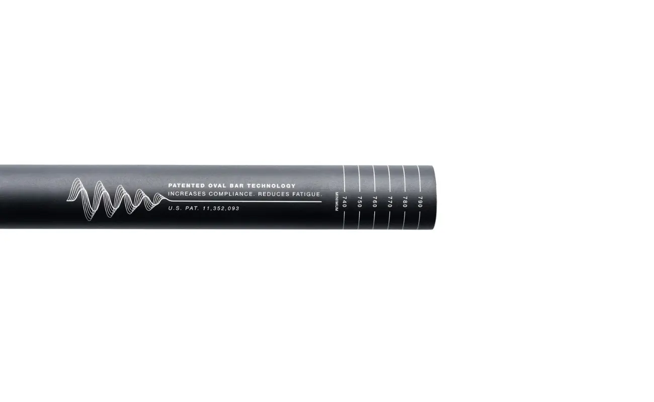 OneUp V2 Carbon Handlebar 800mm - Image 3