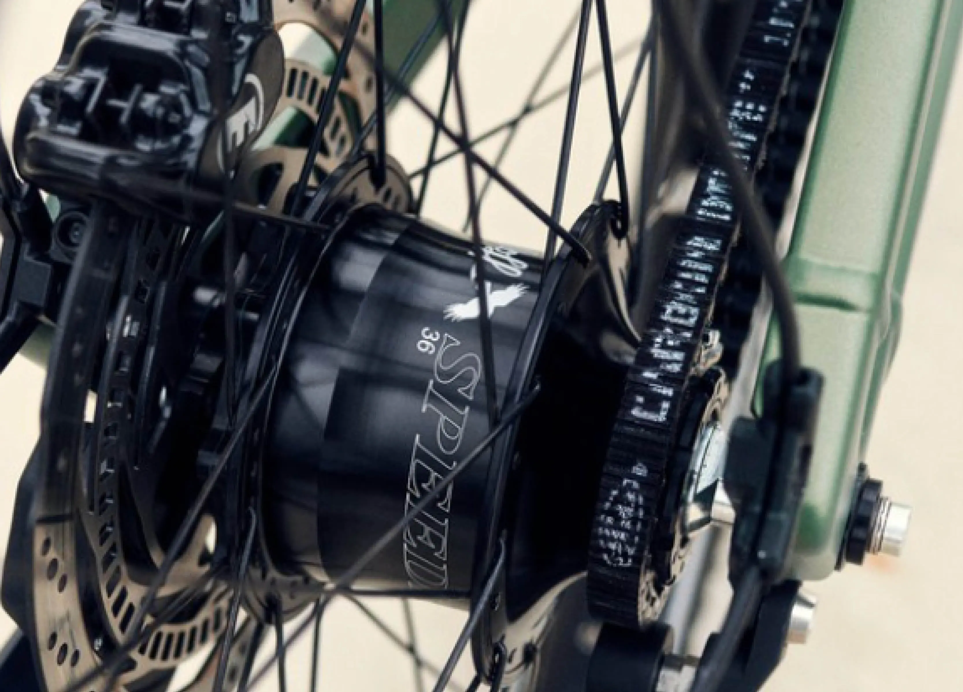Riese & Muller Superdelite5 Rohloff E-Bike ABS - Image 3
